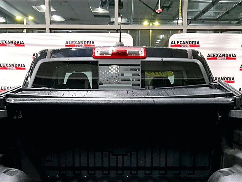 Used 2019 Chevrolet Colorado LT w/ Redline Special Edition image 31