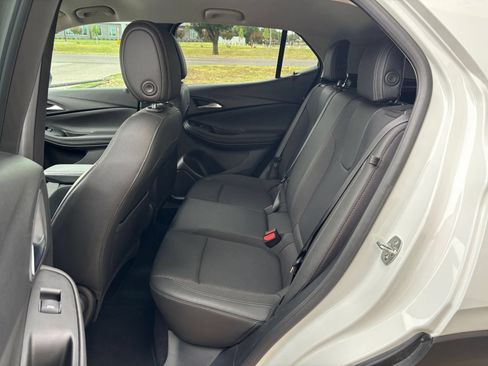 Used 2025 Buick Encore GX Preferred FWD image 24