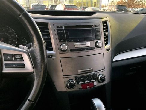 Used 2013 Subaru Outback 2.5i Premium image 6