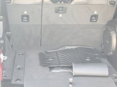 Used 2022 Jeep Wrangler Unlimited Sahara w/ Cold Weather Group image 29