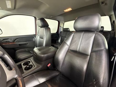 Used 2011 GMC Sierra 2500 SLT w/ SLT Convenience Package AWD/4WD image 16