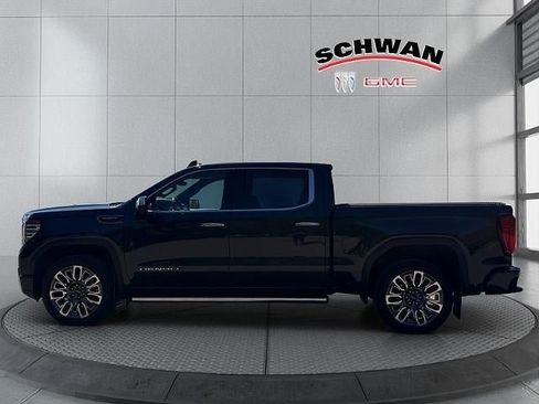 Used 2025 GMC Sierra 1500 Denali Ultimate AWD/4WD image 7
