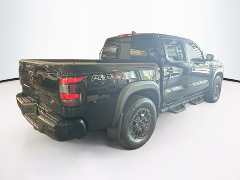 Used 2023 Nissan Frontier PRO-4X w/ Pro-4X Premium Package AWD/4WD image 9