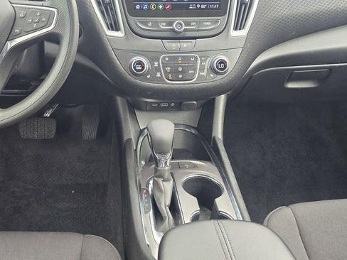 Used 2024 Chevrolet Malibu LT FWD image 19