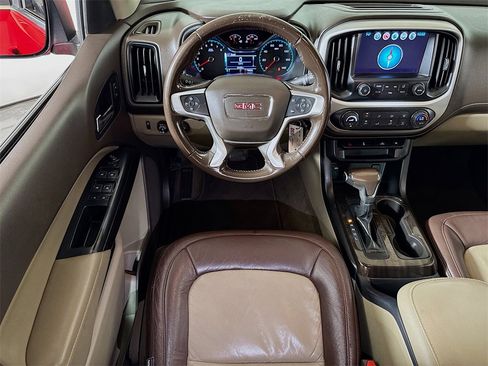 Used 2018 GMC Canyon SLE w/ SLE Convenience Package image 19