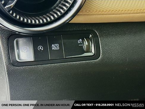Used 2025 Chevrolet Equinox ACTIV w/ Safety and Technology Package FWD image 10