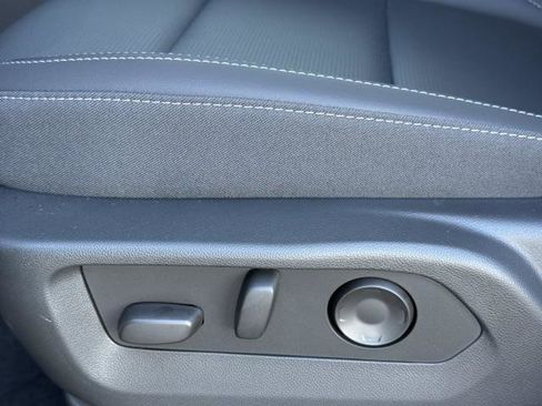 New 2026 Buick Envision Preferred image 18