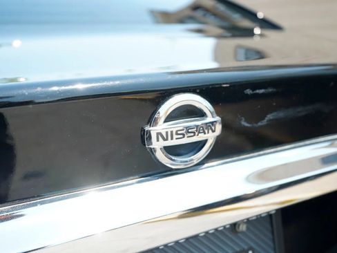 Used 2022 Nissan Maxima SV w/ Floor Mat Group FWD image 13