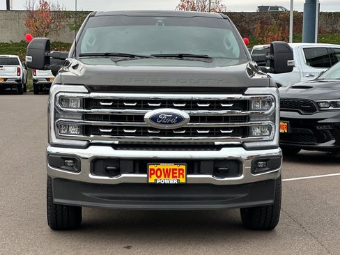 Used 2024 Ford F350 Lariat w/ Camper Package image 9