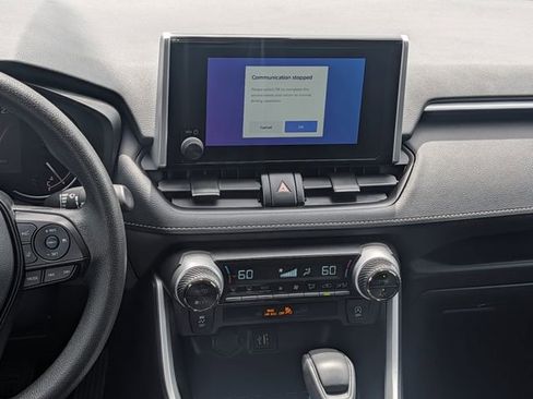 Used 2025 Toyota RAV4 XLE w/ Convenience Package FWD image 15