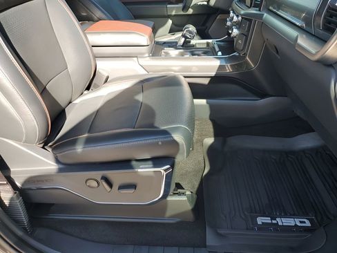 Used 2022 Ford F150 Lariat w/ Max Trailer Tow Package image 16