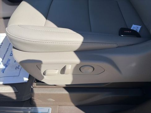 New 2026 GMC Sierra 1500 SLT w/ SLT Premium Plus Package image 18