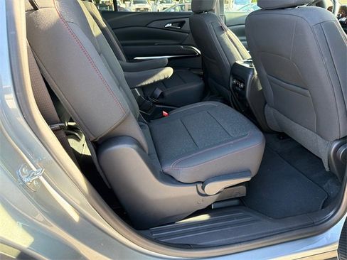 Certified 2024 Chevrolet Traverse Z71 w/ Enhanced Driving Package image 15