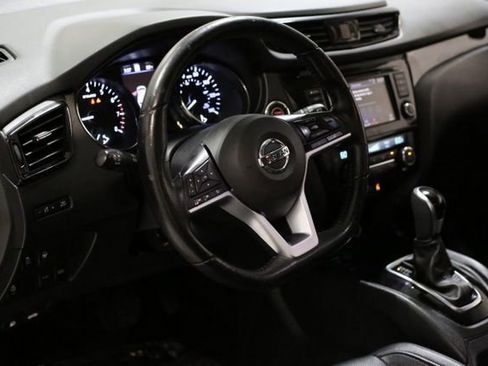 Certified 2022 Nissan Rogue Sport SL image 7