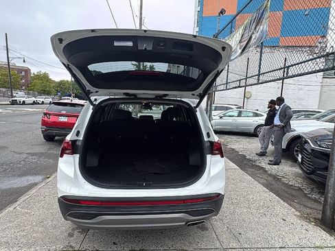 Used 2023 Hyundai Santa Fe SEL AWD/4WD image 30