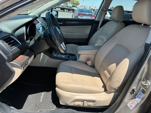 Used 2016 Subaru Outback 2.5i Limited AWD/4WD image 14