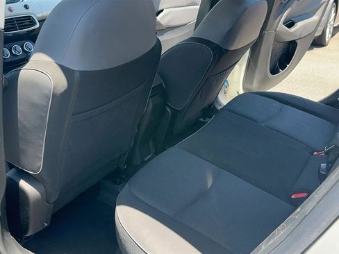 Used 2017 FIAT 500X Pop FWD image 23