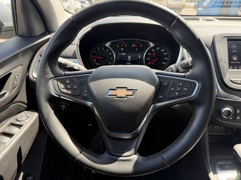 Used 2024 Chevrolet Equinox LT AWD/4WD image 3