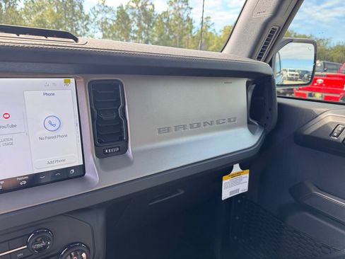 New 2025 Ford Bronco Outer Banks image 37