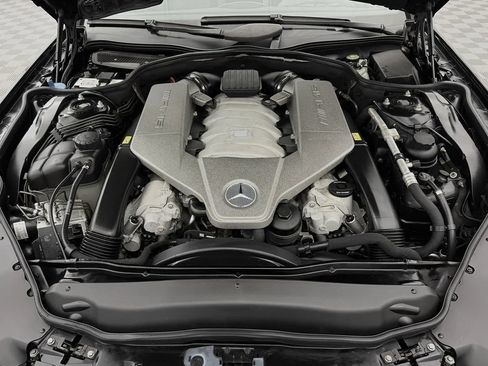 Used 2011 Mercedes-Benz SL 63 AMG image 29