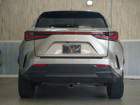 Used 2024 Lexus NX 350h AWD w/ Vision Package image 9