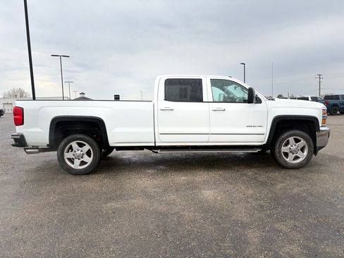 Used 2015 Chevrolet Silverado 2500 LTZ image 7