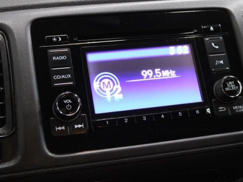 Used 2017 Honda HR-V LX image 15
