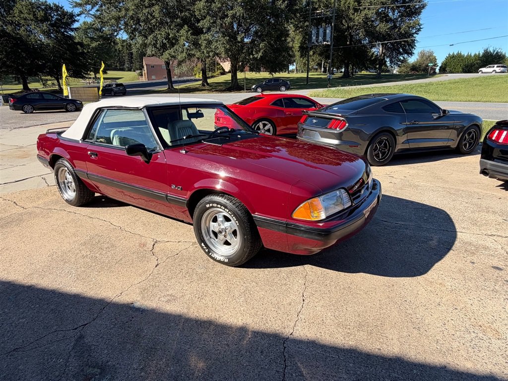 Used 1989 Ford Mustang LX RWD image 7