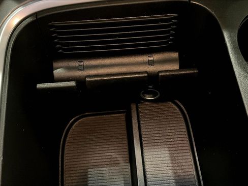 Used 2023 RAM 1500 Classic SLT w/ Trailer & Traction Group image 17