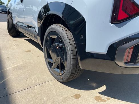 New 2027 Kia Seltos X-Line SX AWD/4WD image 18