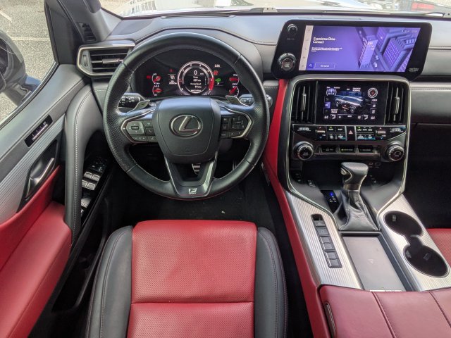 Used 2024 Lexus LX 600 F Sport AWD/4WD image 16