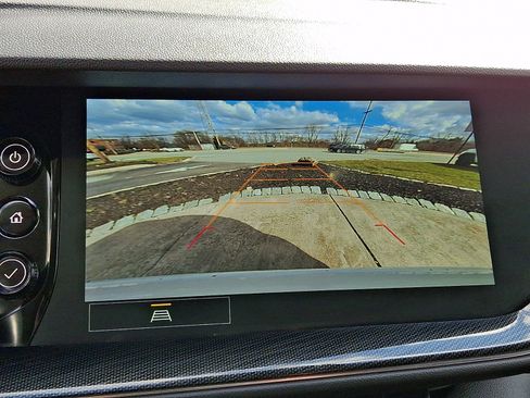 Used 2023 Buick Envision Preferred w/ Sport Touring Package image 18