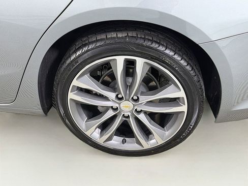 Used 2025 Chevrolet Malibu LT FWD image 31