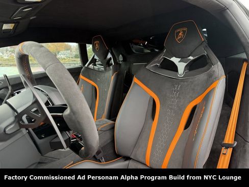 Used 2024 Lamborghini Huracan Sterrato image 33