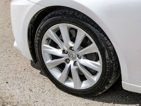 Used 2016 Lexus IS 200t image 60