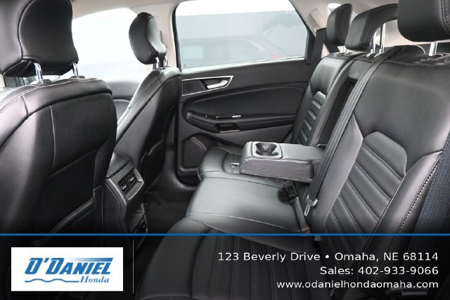 Used 2019 Ford Edge SEL w/ Equipment Group 201A AWD/4WD image 36