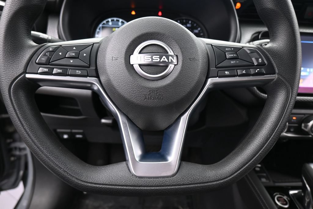 Used 2023 Nissan Kicks SV FWD image 30