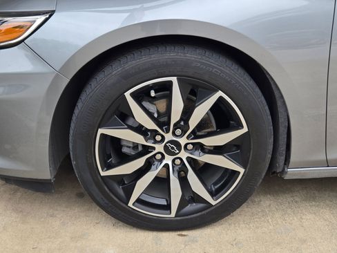 Used 2024 Chevrolet Malibu RS FWD image 10