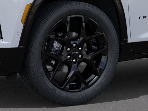 New 2026 Chevrolet Traverse RS FWD image 9
