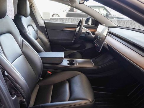 Used 2022 Tesla Model 3 Long Range AWD/4WD image 15
