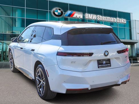 Used 2026 BMW iX xDrive45 image 6
