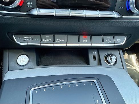 Used 2018 Audi Q5 Prestige image 31