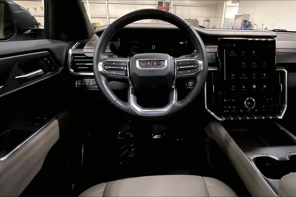 Used 2026 GMC Acadia Elevation w/ Elevation Premium Package AWD/4WD image 5