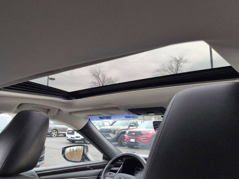 Used 2019 Lexus ES 350 w/ Premium Package image 23