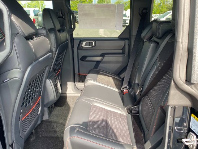 New 2026 Ford Bronco Raptor w/ Interior Carbon Fiber Pack AWD/4WD image 7