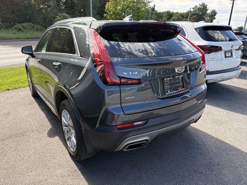 Used 2021 Cadillac XT4 Premium Luxury AWD/4WD image 5