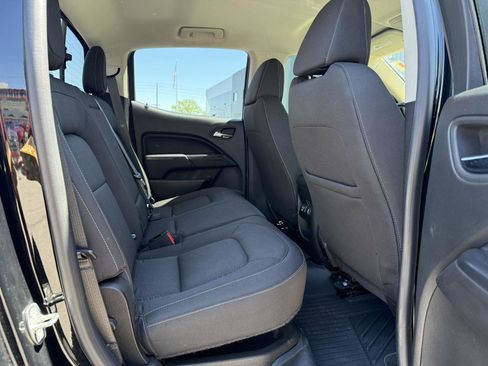 Used 2019 GMC Canyon SLE w/ Driver Alert Package AWD/4WD image 11