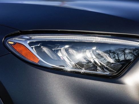 New 2026 Mercedes-Benz GLC 300 4MATIC image 7