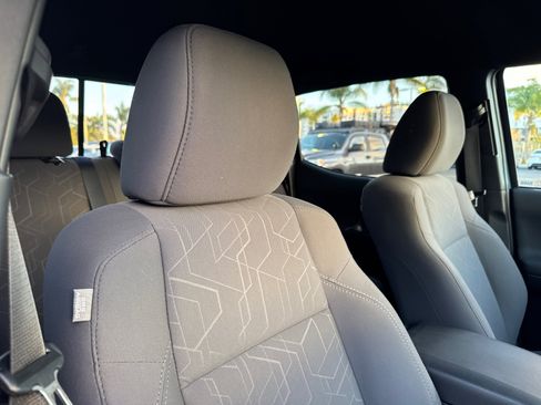 Certified 2019 Toyota Tacoma TRD Sport image 16