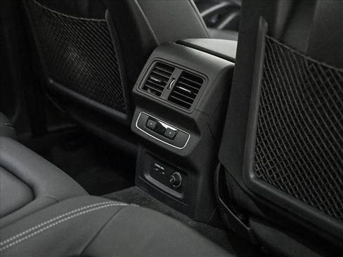 Certified 2022 Audi Q5 2.0T Premium Plus image 18